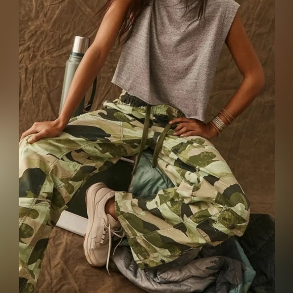 NWOT Free People Stadium Print Pants - Picture 2 of 4